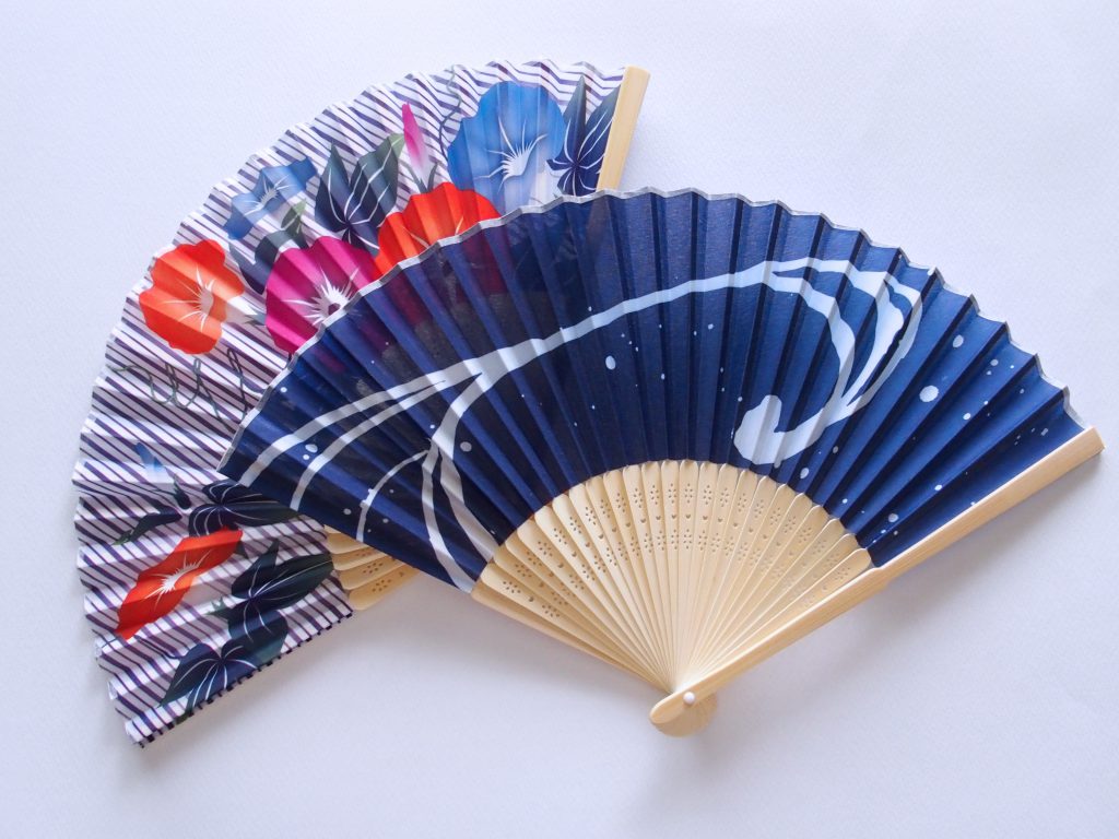 How To Use Your Japanese Folding Fan The Right Way Kokoro Media