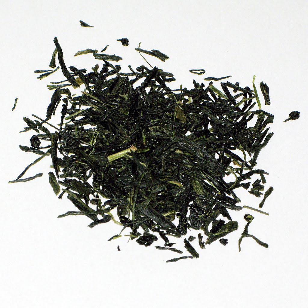 gyokuro green tea leaves